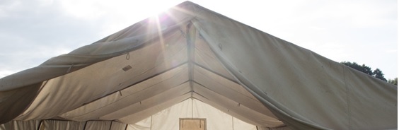 Neues Dach für die Jugend – Erneuerung Zelte im Zeltlager Theresia – Ihre Spende wird benötigt!